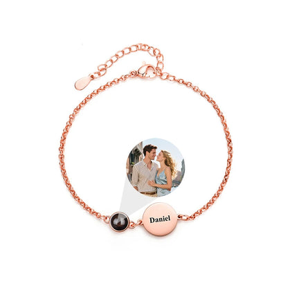 Pulsera con Proyección de Foto y Placa Personalizada