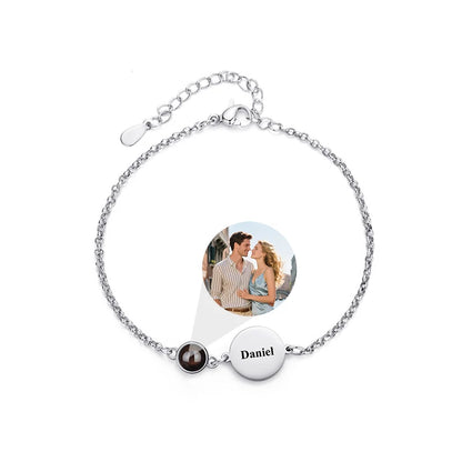 Pulsera con Proyección de Foto y Placa Personalizada