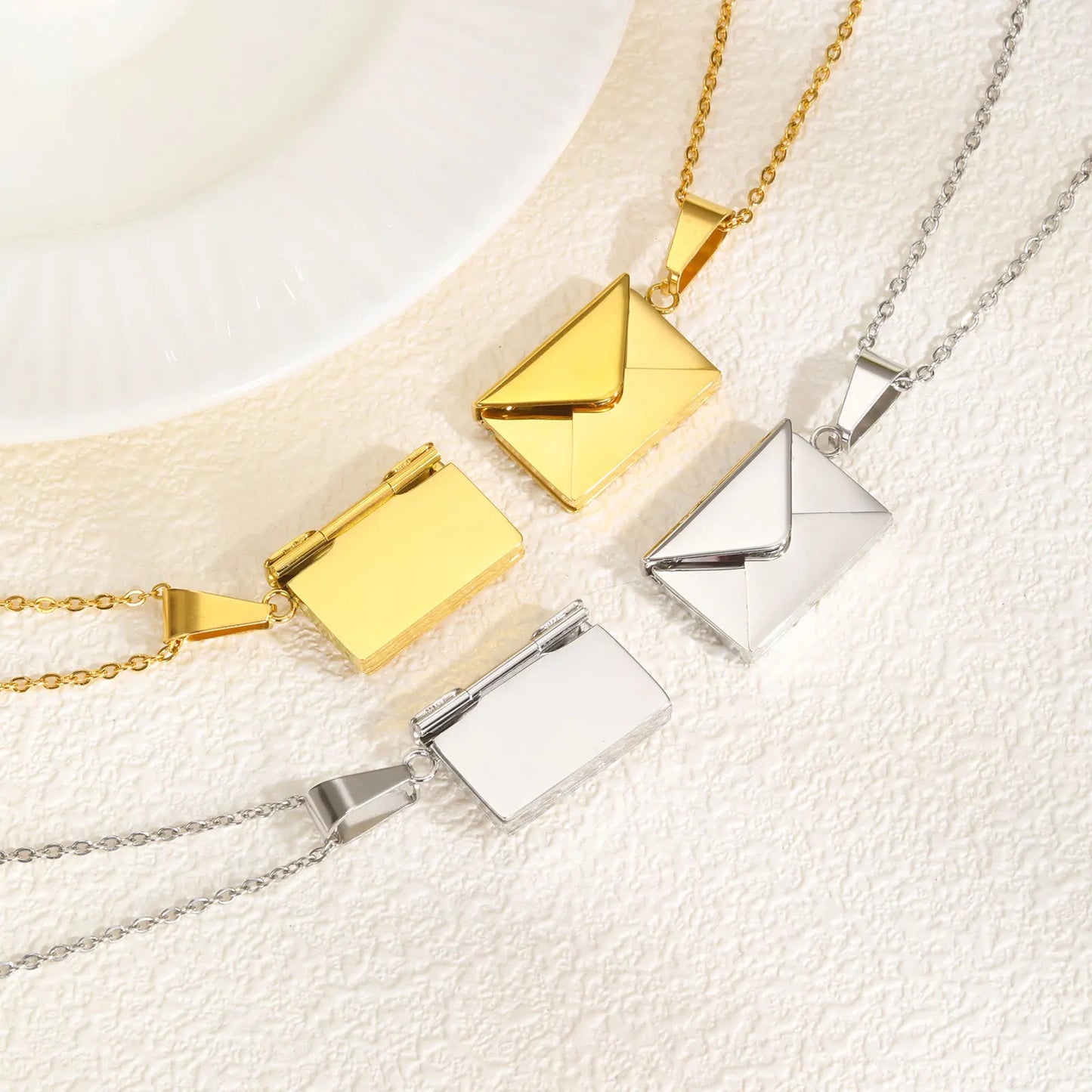 Collar de Carta con Fotografía