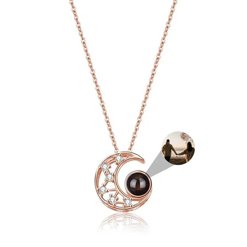 Collar con Proyección de Foto