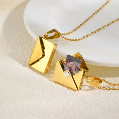 Set 2 Collares de Carta con Fotografía