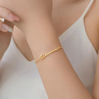 Pulsera con Nombre Personalizado