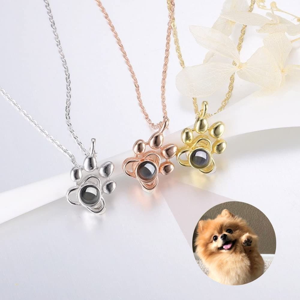 Collar con Proyección de Foto